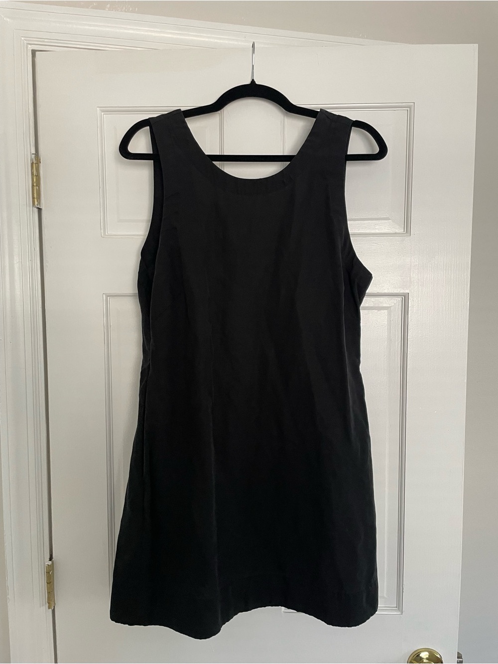 Linen blend Black Sleeveless Shift Dress